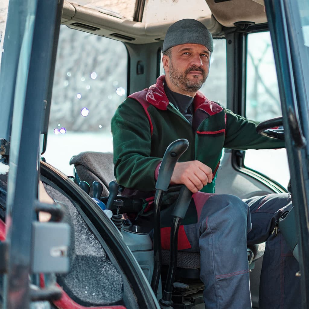 déneigement Hollandia, déneigement tracteur, hiver, Candiac, St-Constant, emploie